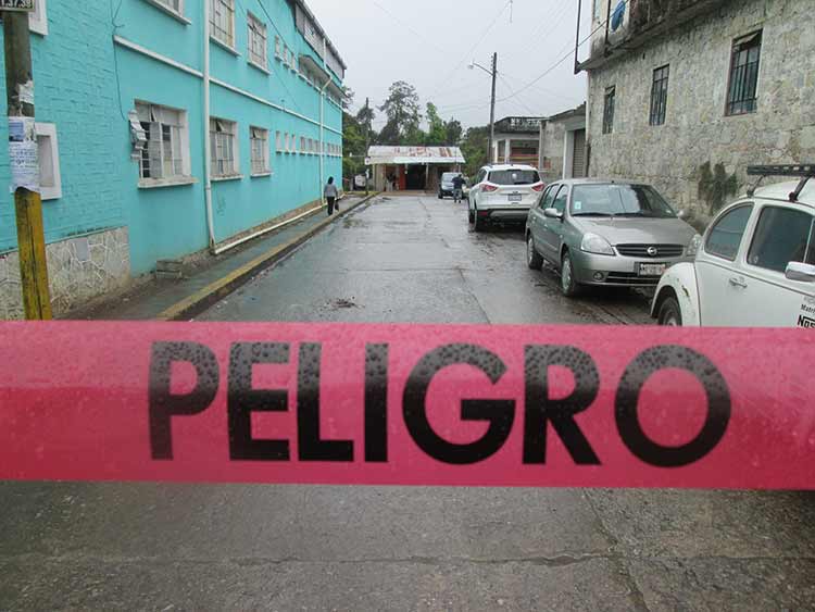 Asesinan a balazos a dos policías de Nuevo Necaxa, Puebla