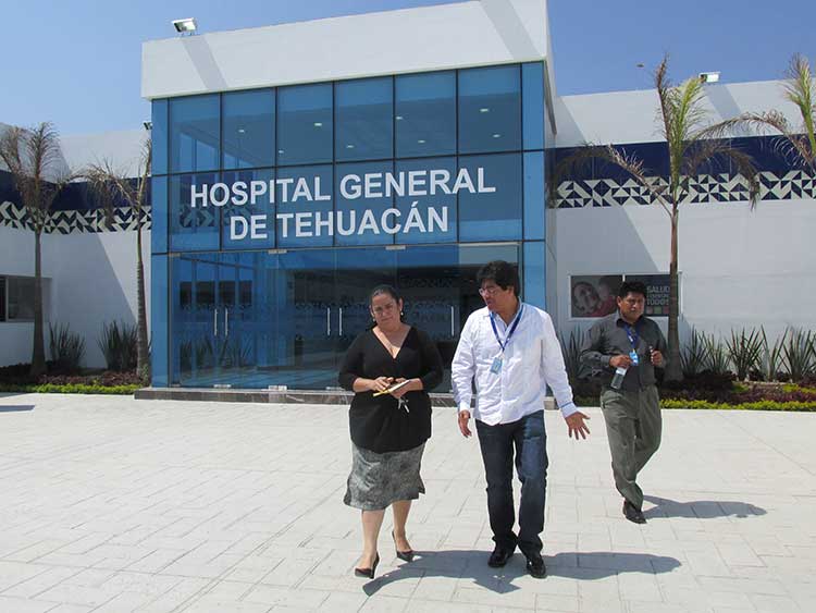 Hospital de Tehuacán incumple con estándares sanitarios, denuncia líder sindical