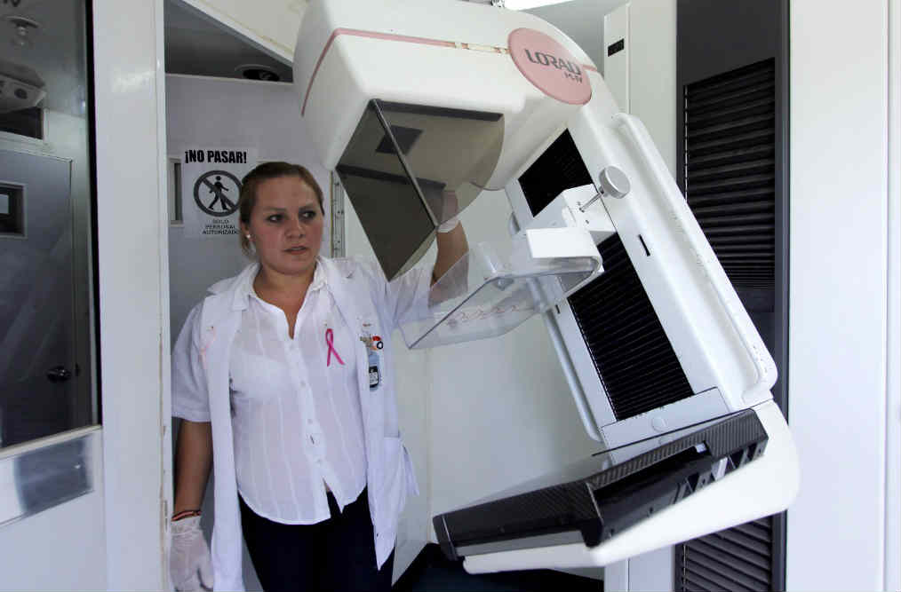 Proyectan tres especialidades más para el Hospital General de Tehuacán 
