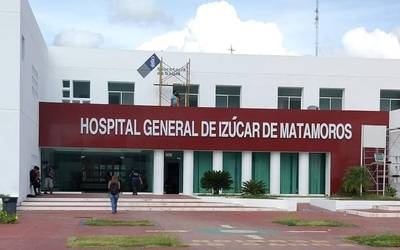 Autoridades investigan misteriosa muerte de mujer en Hospital General de Izúcar  