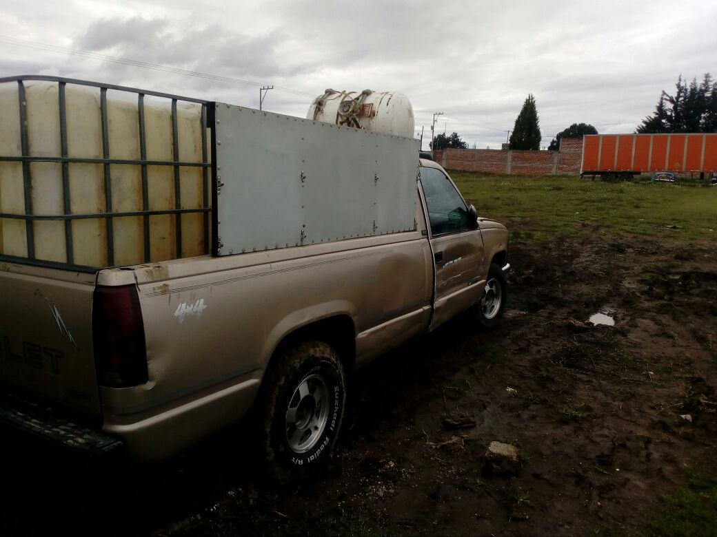 Atrapan a chofer en la Puebla-Veracruz con más de 300 litros de huachicol