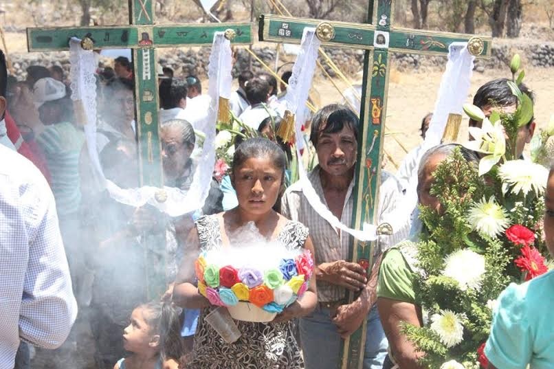 Huaquechula celebra 210 años de aparición de la Santa Cruz
