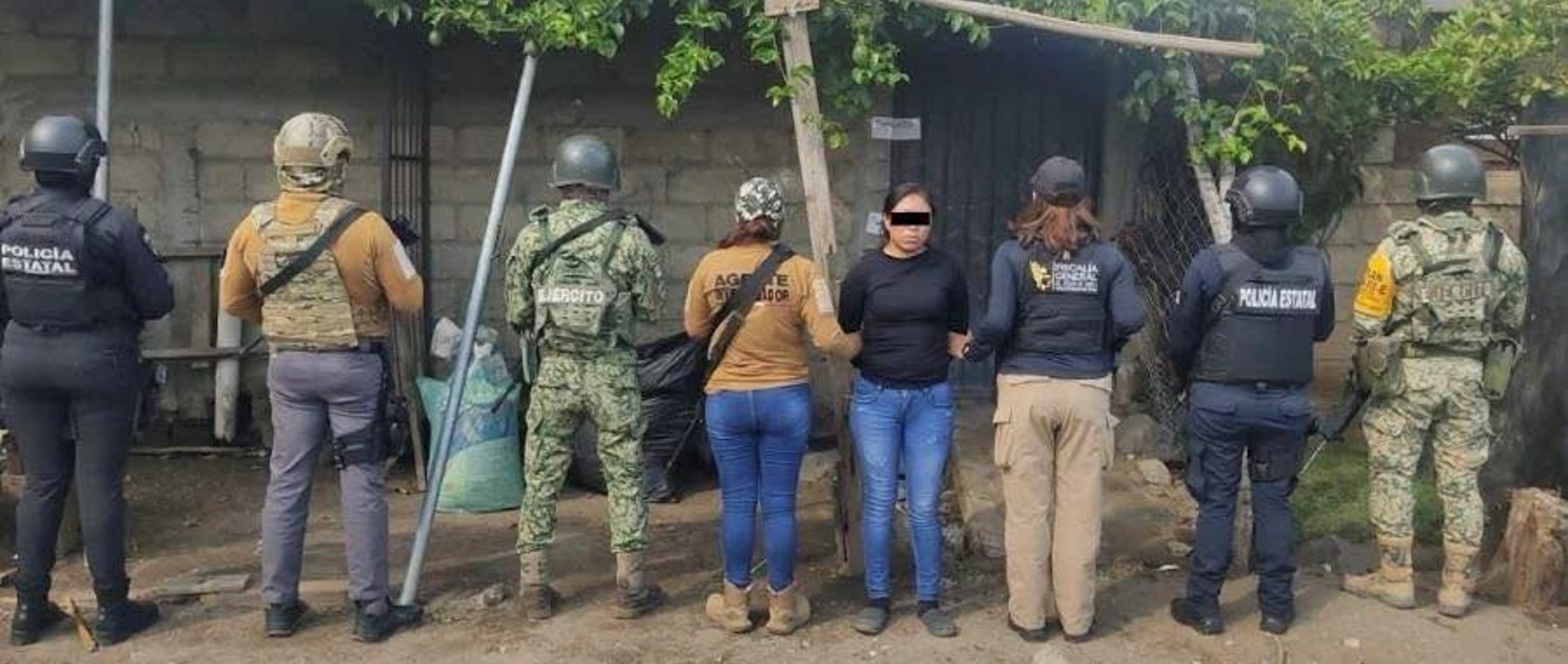 En Huaquechula cae mujer en punto de distribución de droga