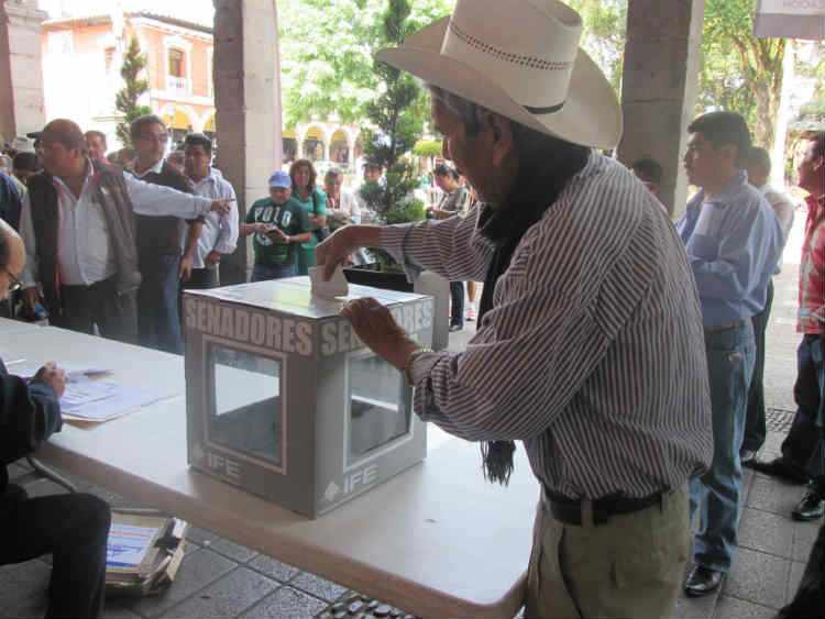 Triunfa Madero en Huauchinango con 90 de 122 votos sufragados