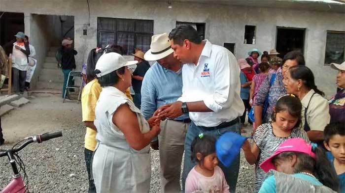 Ofrece Miguel Huepa propuestas legislativas en Ocoyucan