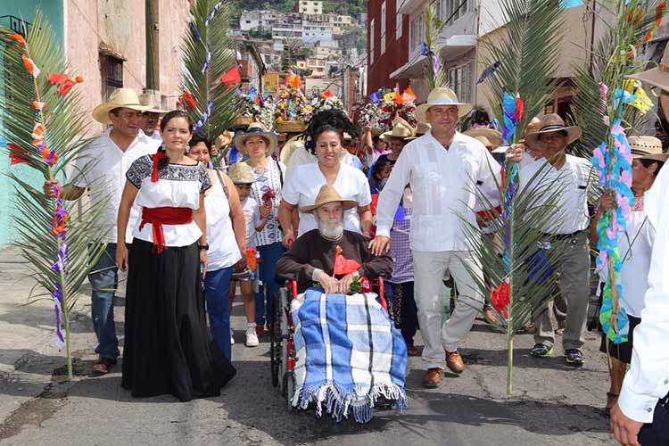 Fiesta y colorido invitan a la edición 49 del Huey Atlixcáyotl