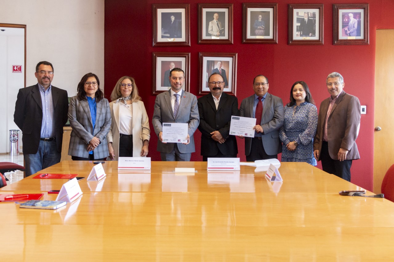 Ibero Puebla recibe acreditación internacional de CONAED