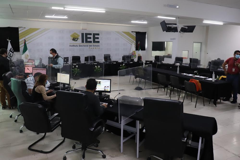 IEE recibe solicitudes de registro de candidaturas