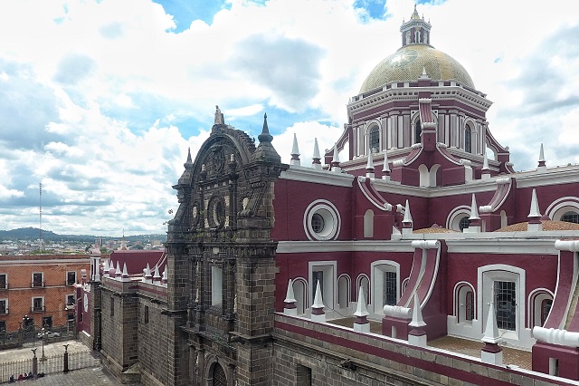 Gobernantes deben cuidar patrimonio de Puebla: Barbosa