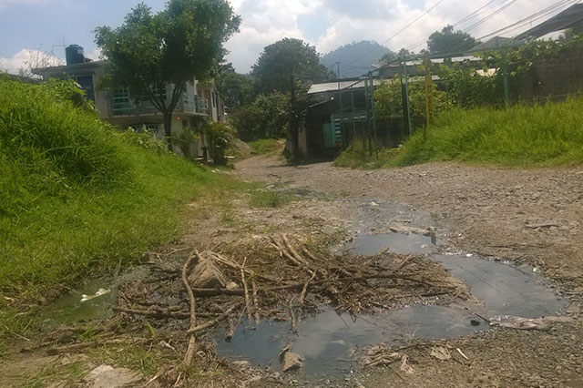Rastros clandestinos ocasionan contaminación en Tenango
