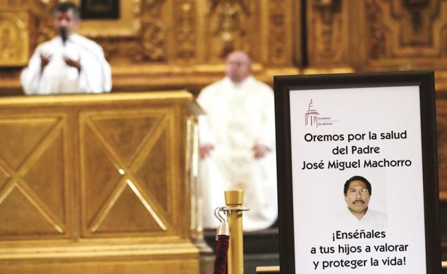 Fallece el sacerdote que fue atacado a puñaladas en la Catedral