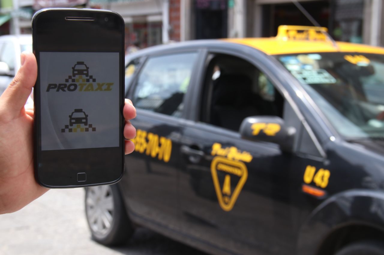 Dan el banderazo a PROTAXI la app para taxis en Puebla