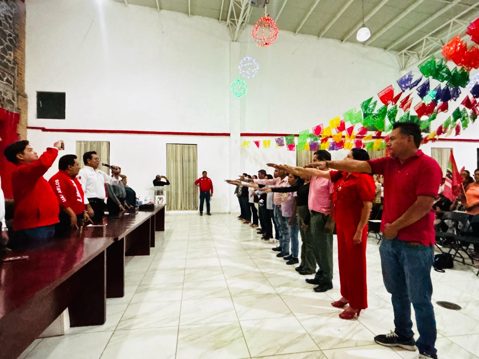 Néstor Camarillo toma protesta a comités del PRI en la región de Atlixco