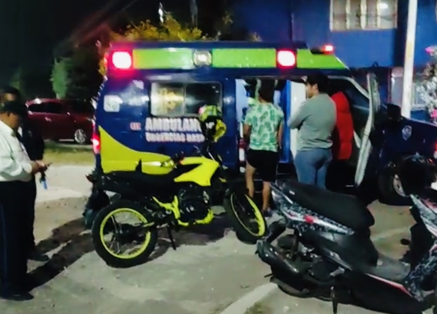 Se accidentan tres atlixquenses a bordo de una motoneta