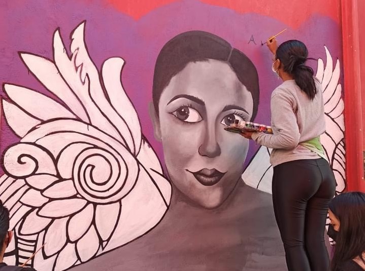 Feministas piden respetar el mural en honor a víctimas de feminicidios en Atlixco