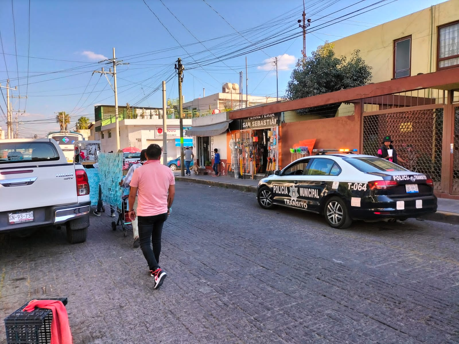 Realizan operativo contra ambulantes en tianguis de Atlixco