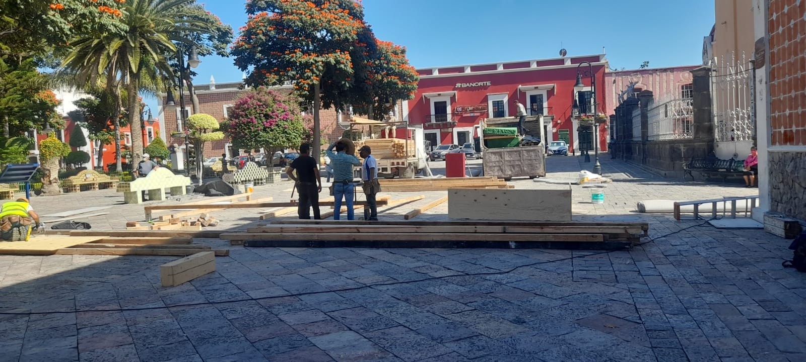 Comienzan preparativos para toma de protesta de Ayala en zócalo de Atlixco