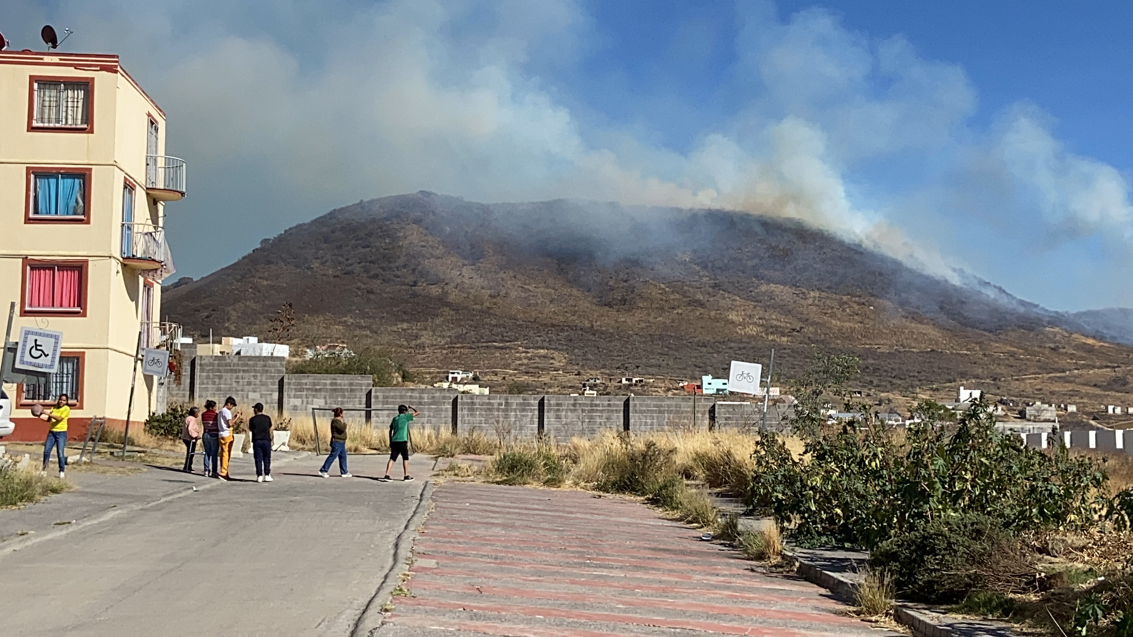 Se registra incendio forestal este miércoles en Atlixco