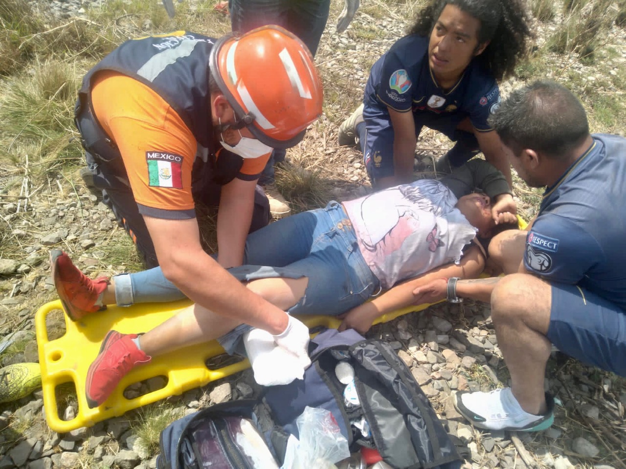 Mujer resulta lesionada al caer mientras se tomaba selfie  en vagón de tren en Atenco