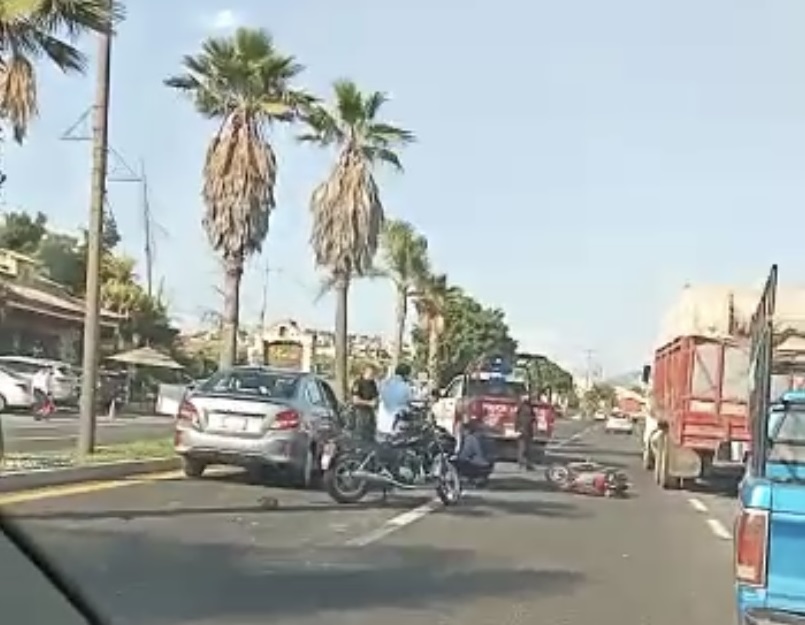 Motociclista es arrollado en el corredor gastronómico de Atlixco