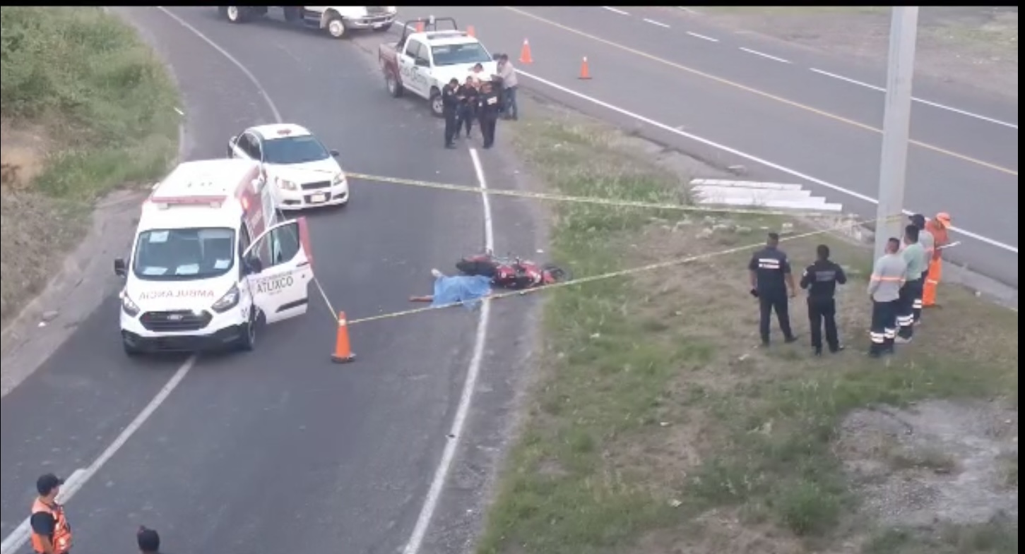 Disparan y matan a motociclista en la autopista Siglo XXI