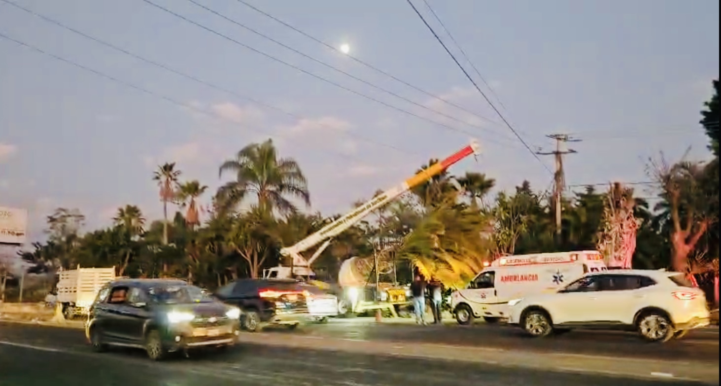 Hombre electrocutado en Atlixco cometió el error de intentar bajar una pluma