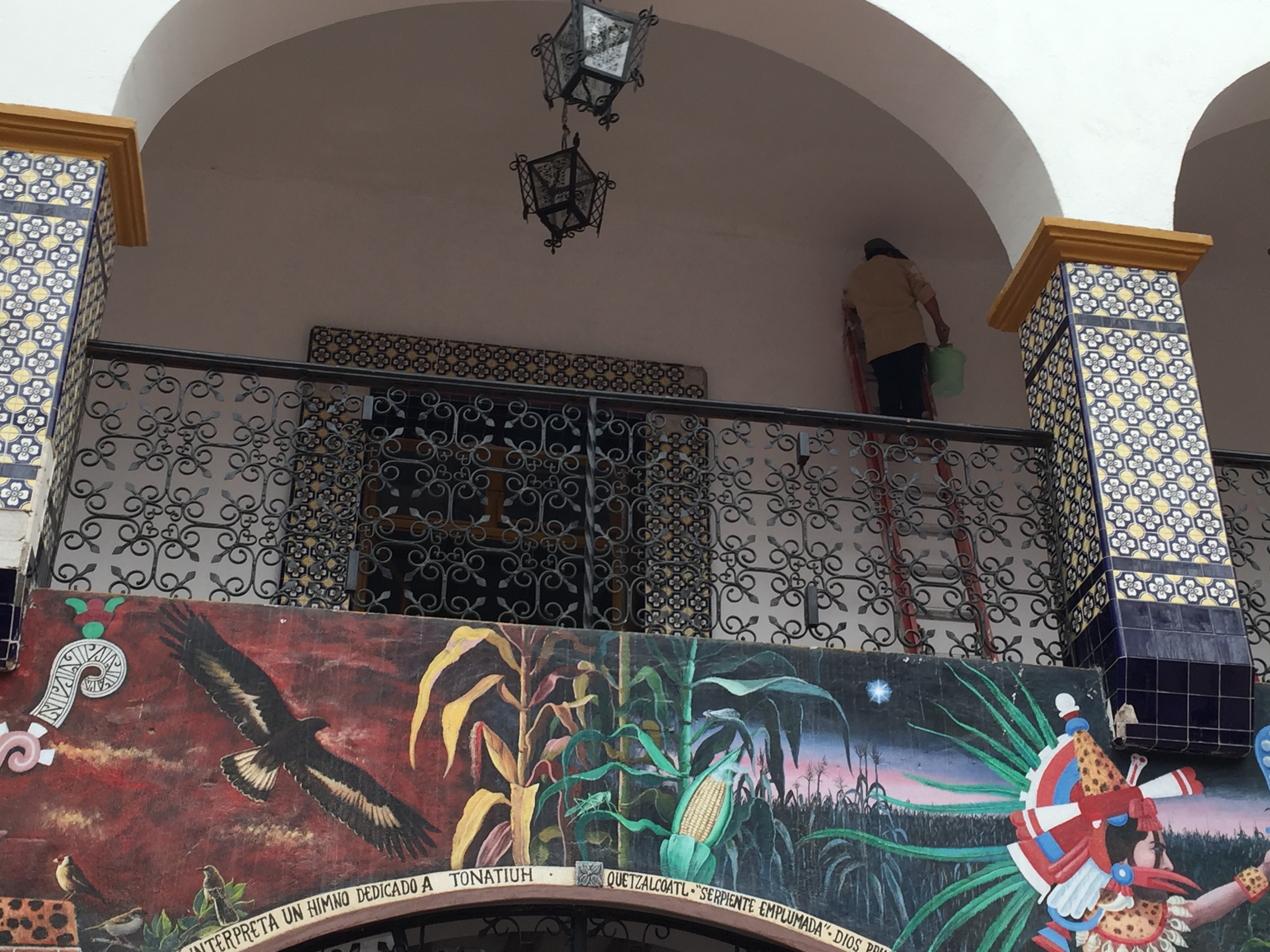 Ayuntamiento de Atlixco borra popular mural