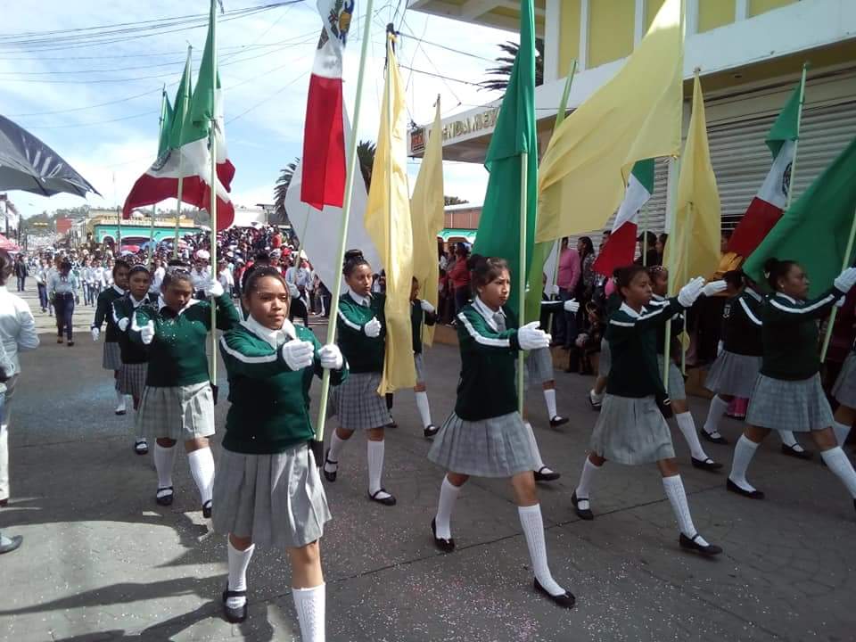 Escuelas desairan participar en desfile de Ciudad Serdán