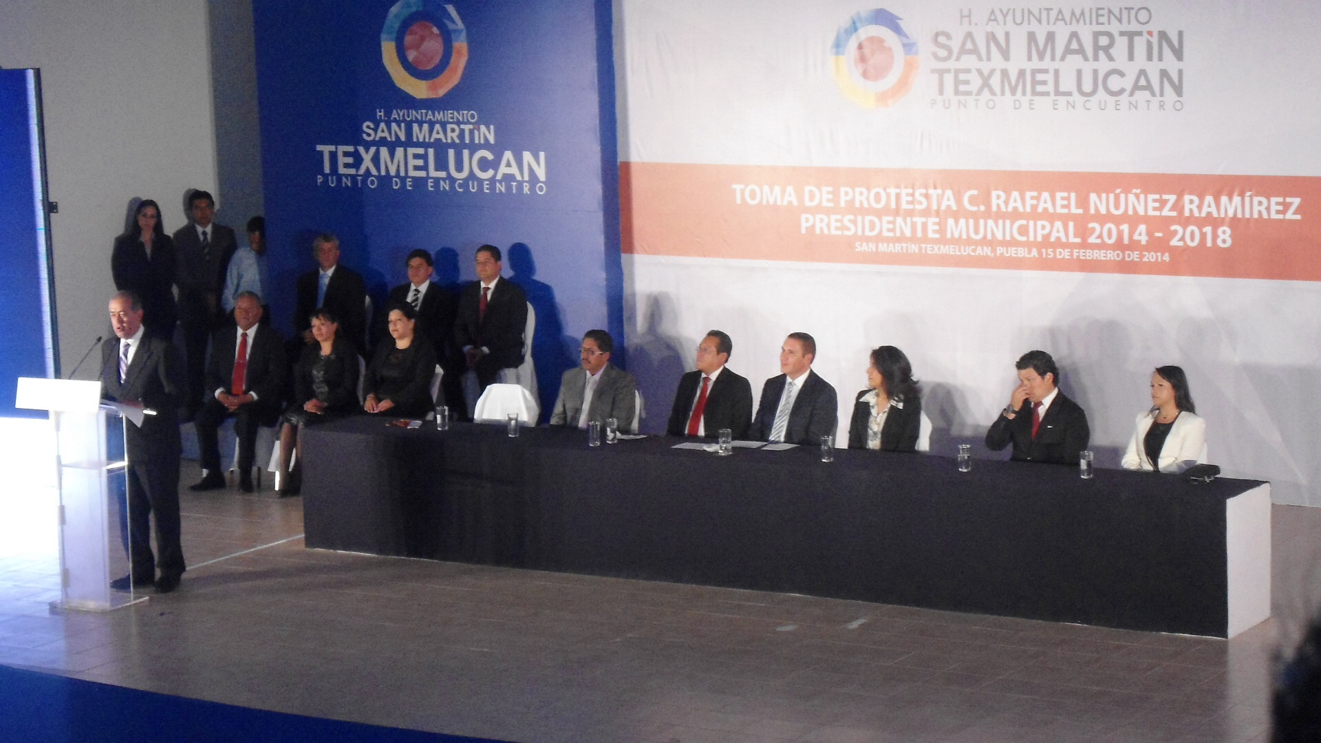 En completa calma, se realiza el cambio de gobiernos en la región de Texmelucan