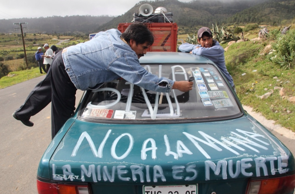 A frenar el saqueo del país llama la Caravana por la Vida en Ixtacamaxtitlán