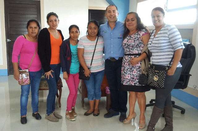 Promueve Juan Carlos Vaderrábano el deporte y la educación en Xicotepec