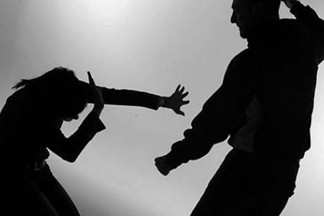 Lo vinculan a proceso por violencia familiar a su pareja