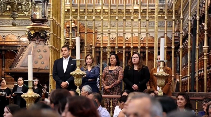 Armenta asistió al Lavatorio de pies en la Catedral Angelopolitana 