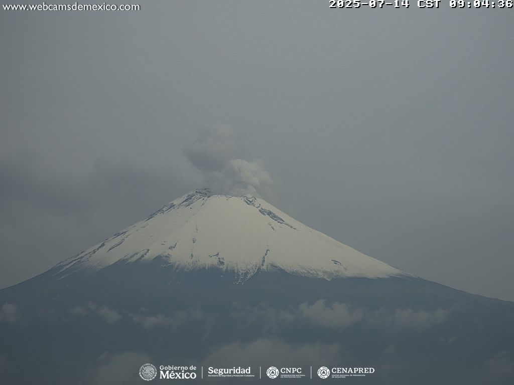Popocatépetl registra 30 exhalaciones de baja intensidad