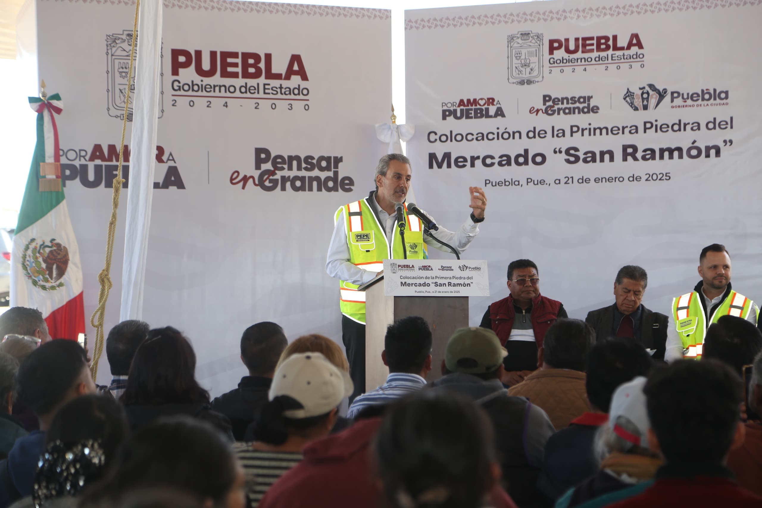 Aplicó Ayuntamiento de Puebla intenso plan de iluminación los primeros 100 días