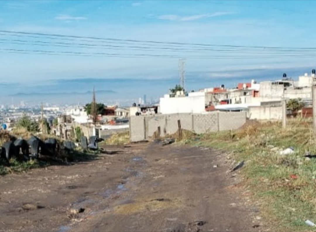 Hallan cadáver embolsado y con rostro descarnado en límites entre Puebla y Tlaxcala