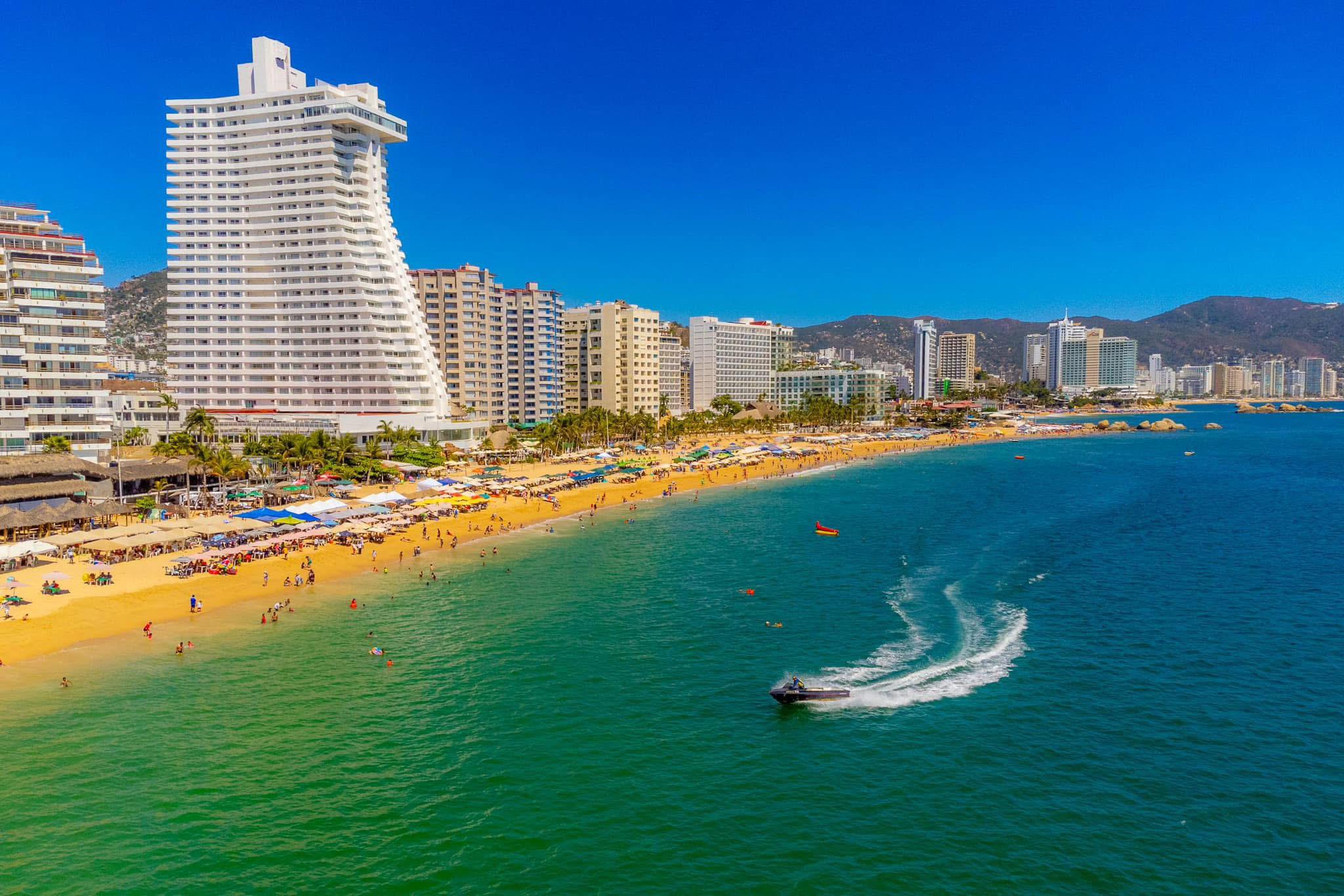 Vacaciones de verano generarán una derrama económica de 818 mil 208 mdp.