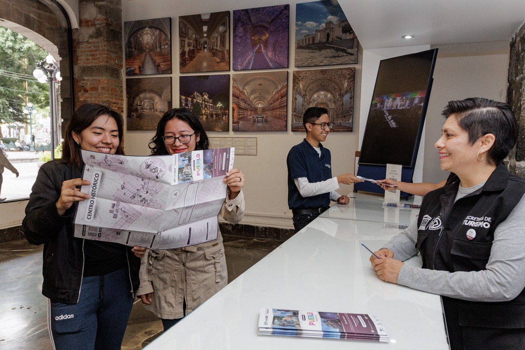 Llegan más turistas a la capital poblana en el primer semestre de 2025