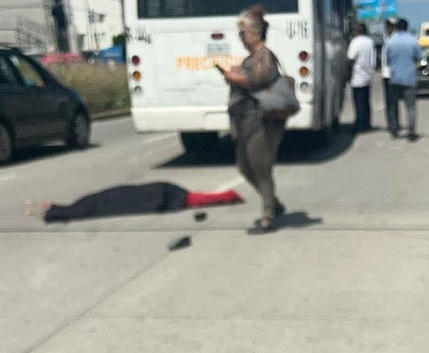 Ruta 44A atropella y mata a una mujer frente al IMSS de La Margarita
