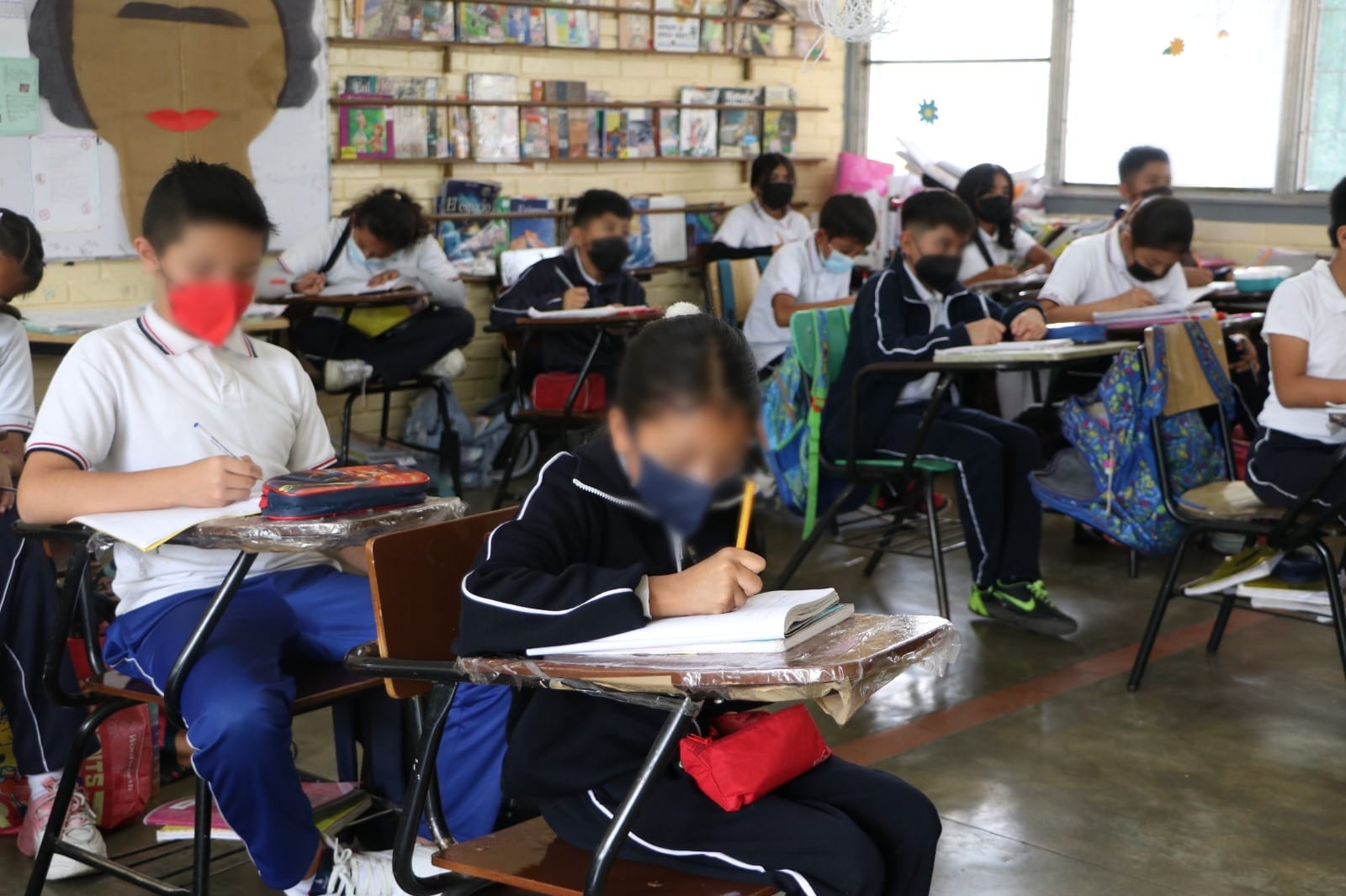 Otorga SEP Puebla becas a estudiantes de educación básica en situación de vulnerabilidad