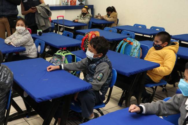 Supervisará SEP Puebla cierre de ciclo escolar; avala graduaciones