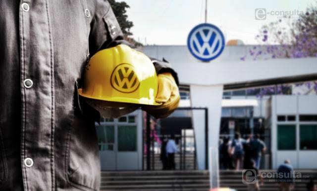 Tras caída de ventas, VW ofrece retiro voluntario a trabajadores