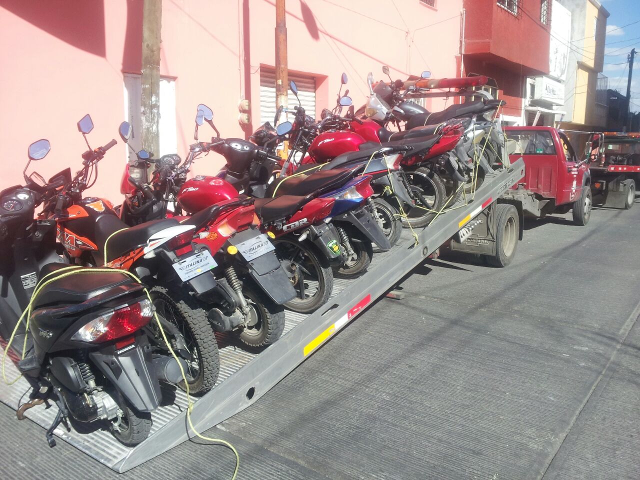 Se quejan de operativos contra motociclistas en Texmelucan