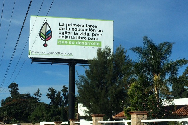 En duda si San Pedro Cholula pagó publicidad de esposa del alcalde
