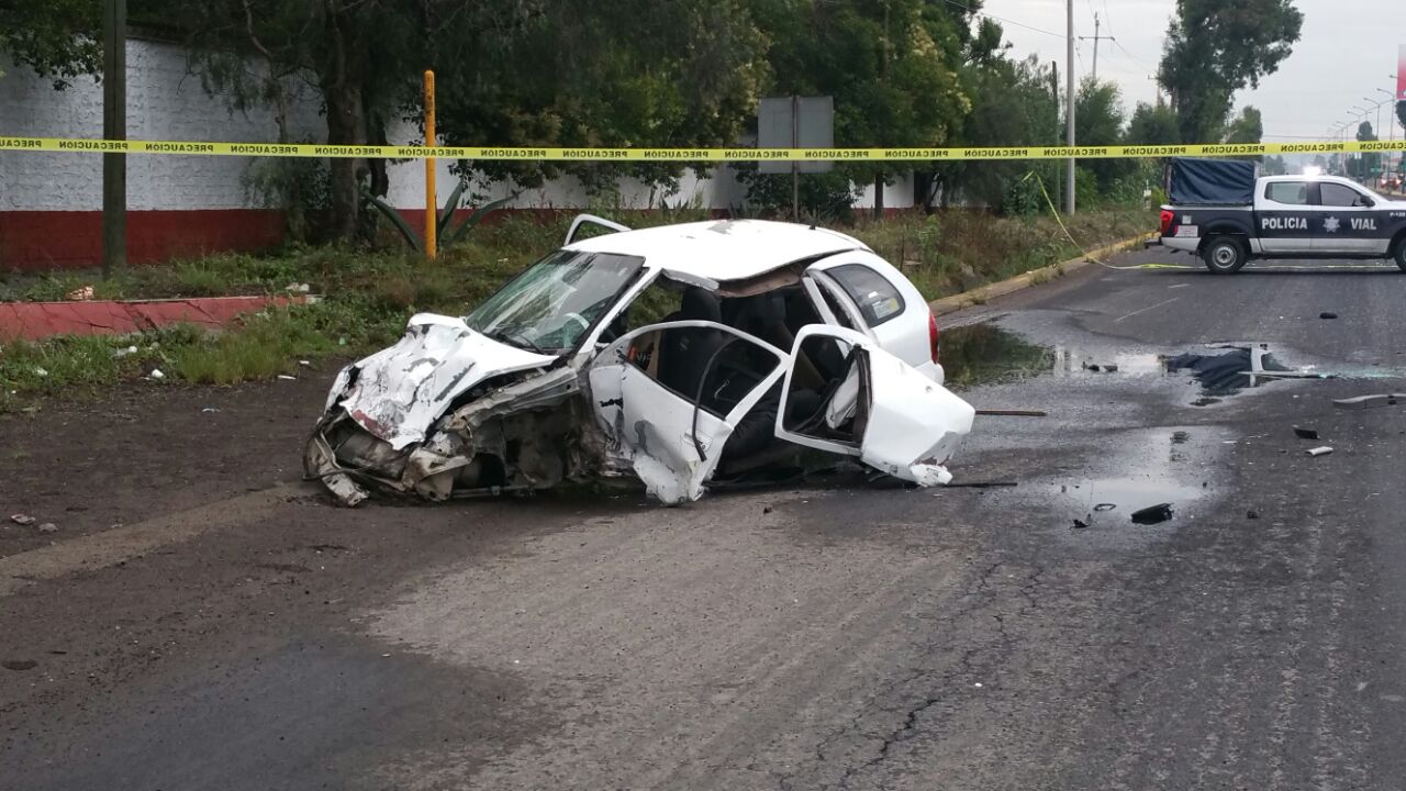 Choque deja cinco heridos en la carretera federal México-Puebla