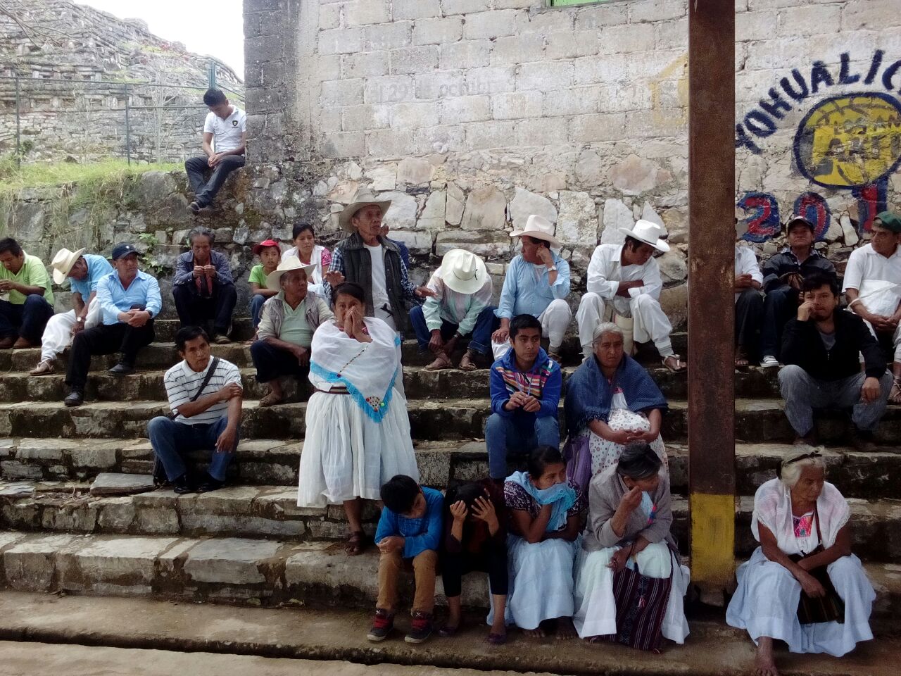 En asambleas rechazan línea de alta tensión en Cuetzalan