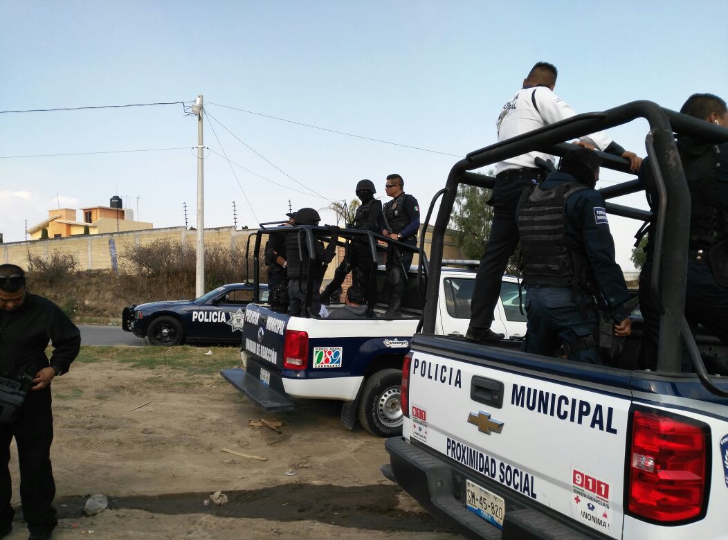  Detienen a 7 hombres con tráiler robado en San Matías Tlalancaleca