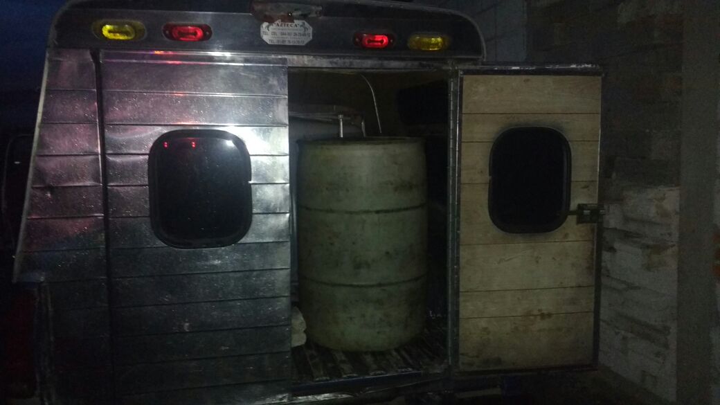 Aseguran a 6 ladrones de combustible en San Juan Tuxco