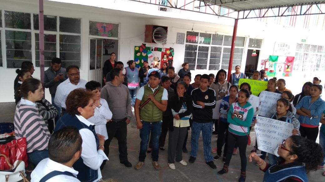 Tutores exigen demolición del CAIC de San Baltazar Temaxcalac