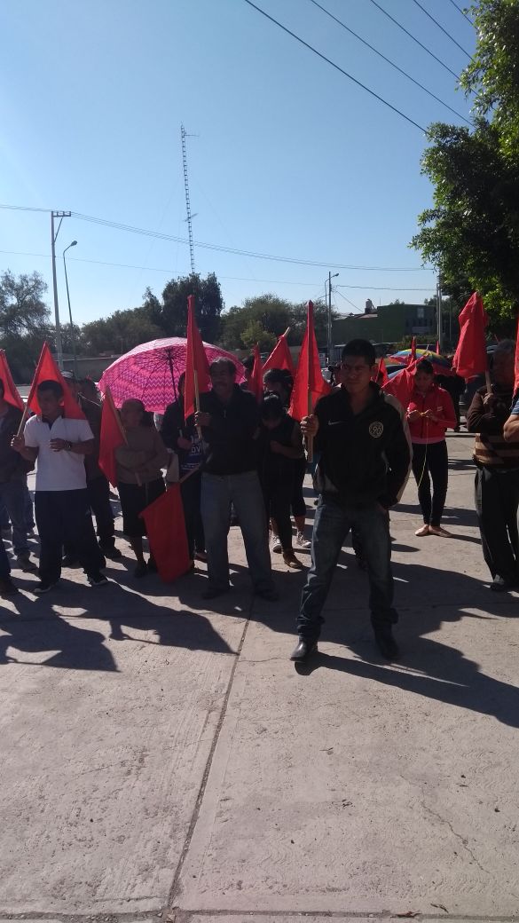 Protestan ante CFE por más electrificación en Tehuacán